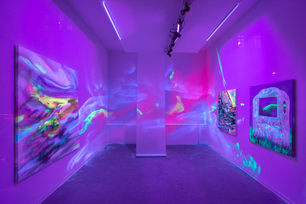 Installation view of Inmensidad at NeuDeli, Leipzig, 2024